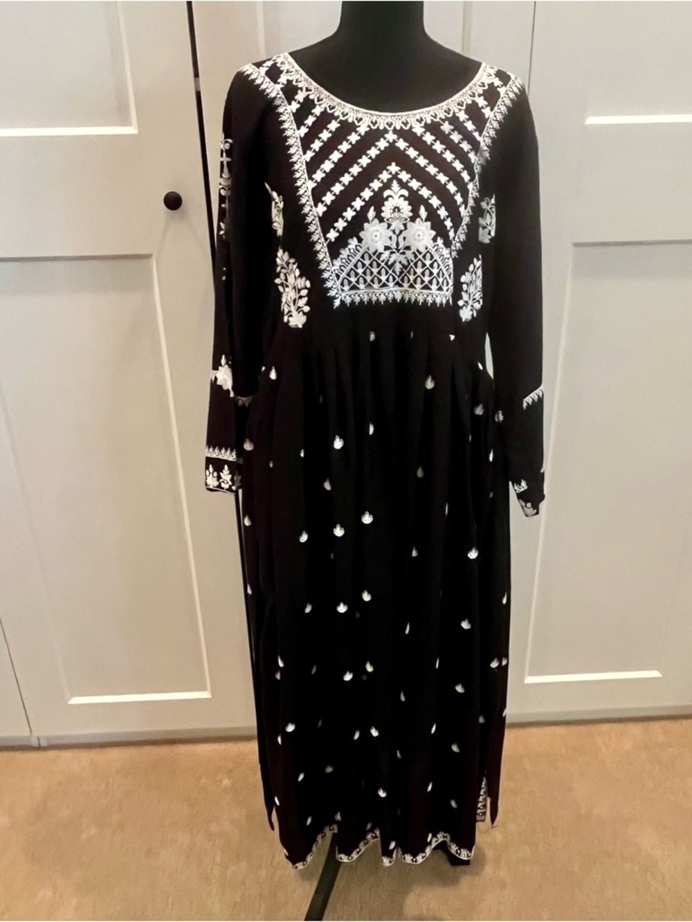 Vamika NX Black Kurta and Dupatta with Beautiful White Embroidered Accents XXL